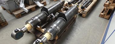 Cylinder construction